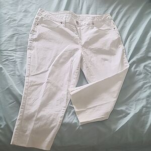 Low rise skinny jeans to mid- length